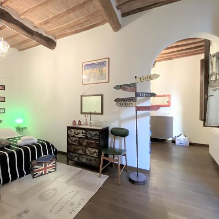 Il Mondo Di Claire - Cozy And Charm Сиена Экстерьер фото